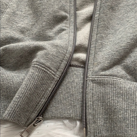 Nike Jacket - Picture 3 of 7